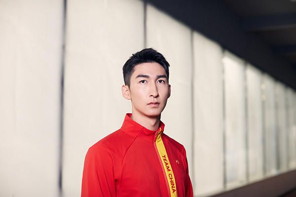 《十二使者》曝海报 8.MV上线 A-lin歌唱爱与幸福2103人看过 《天才游戏》曝预告 彭昱畅丁禹兮化身纯恨宿敌2667人看过 《纯真年代的爱情》研讨会 孙千王天辰忆拍摄往3157人看过 新闻首页 电影新闻首页 明星新闻 华语 海外 成龙、梁朝伟、小贝、李栋旭等观战NBA中国赛 日前，25-26赛季NBA季前赛在中国澳门举行，成龙、梁朝伟 、刘嘉玲、任达华、大卫·贝克汉姆、林书豪、李小鹏、李栋旭、刘宪华、杜华、李汶翰等到场观.Disney+剧集《诉讼女王》（All\'s Fair）在化学之家举行首映礼。